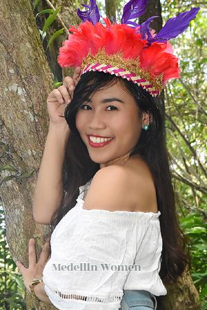 Philippines women