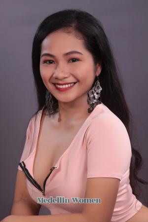 Philippines women